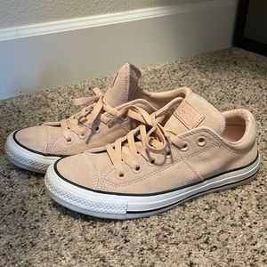 NWOT Converse Chuck Taylors